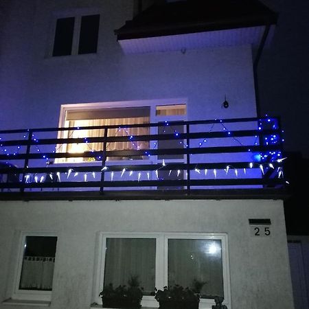 Apartament Rodzinny 1 Pietro Kolobrzeg Exterior photo